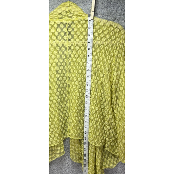 IC by Connie K Medium Yellow Sheer Cardigan Top Waterfall Textured Lightweight - Picture 5 of 9